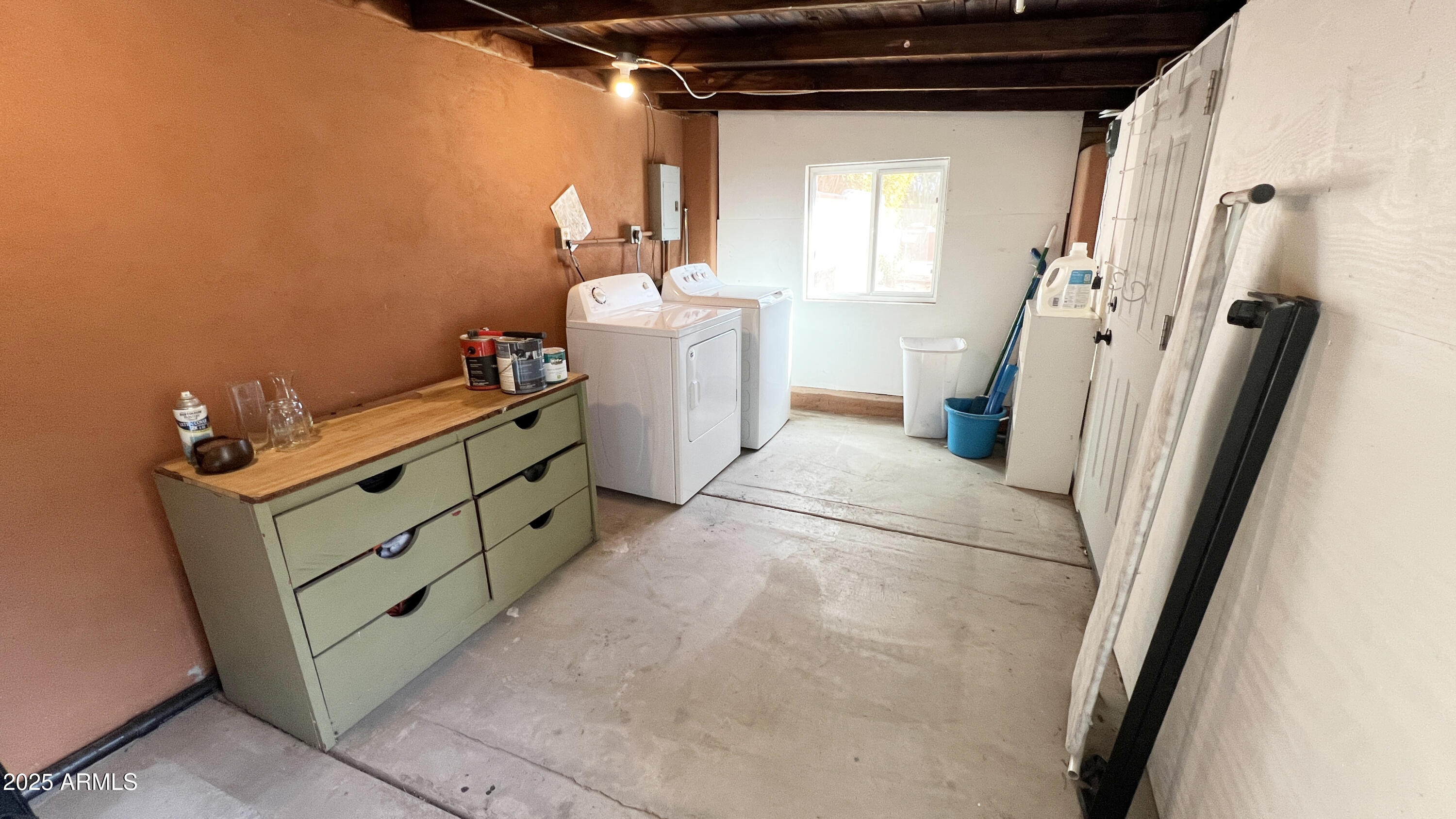 Phoenix, Arizona 85016, United States, 2 Bedrooms Bedrooms, ,1 BathroomBathrooms,Residential,Pending,4604