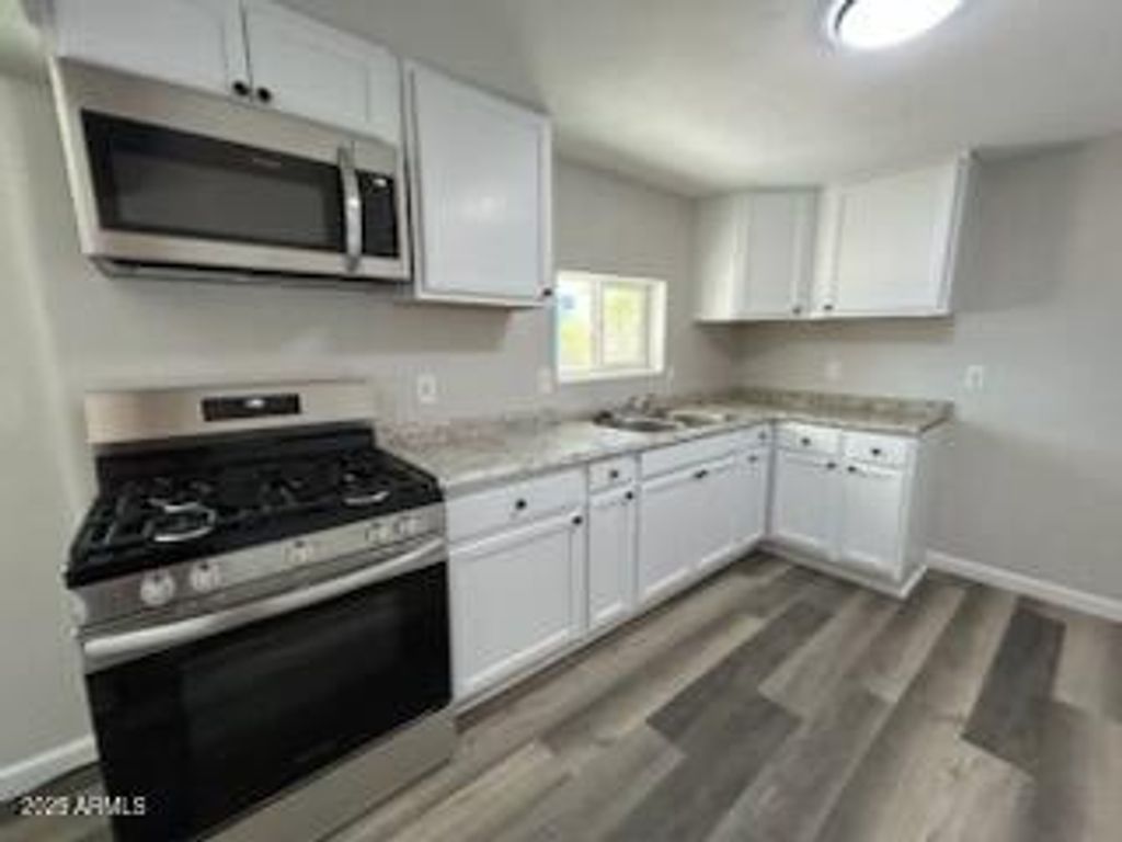 Photo of 205 N Cameron Avenue, Casa Grande, AZ 85122 (MLS # 6894765)