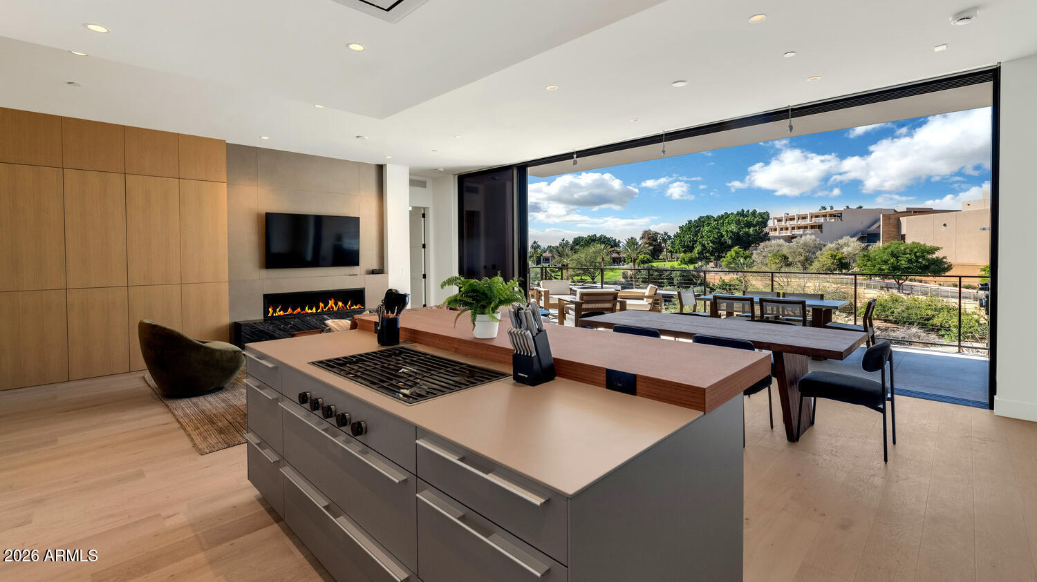 4849 N Camelback Ridge Road B203