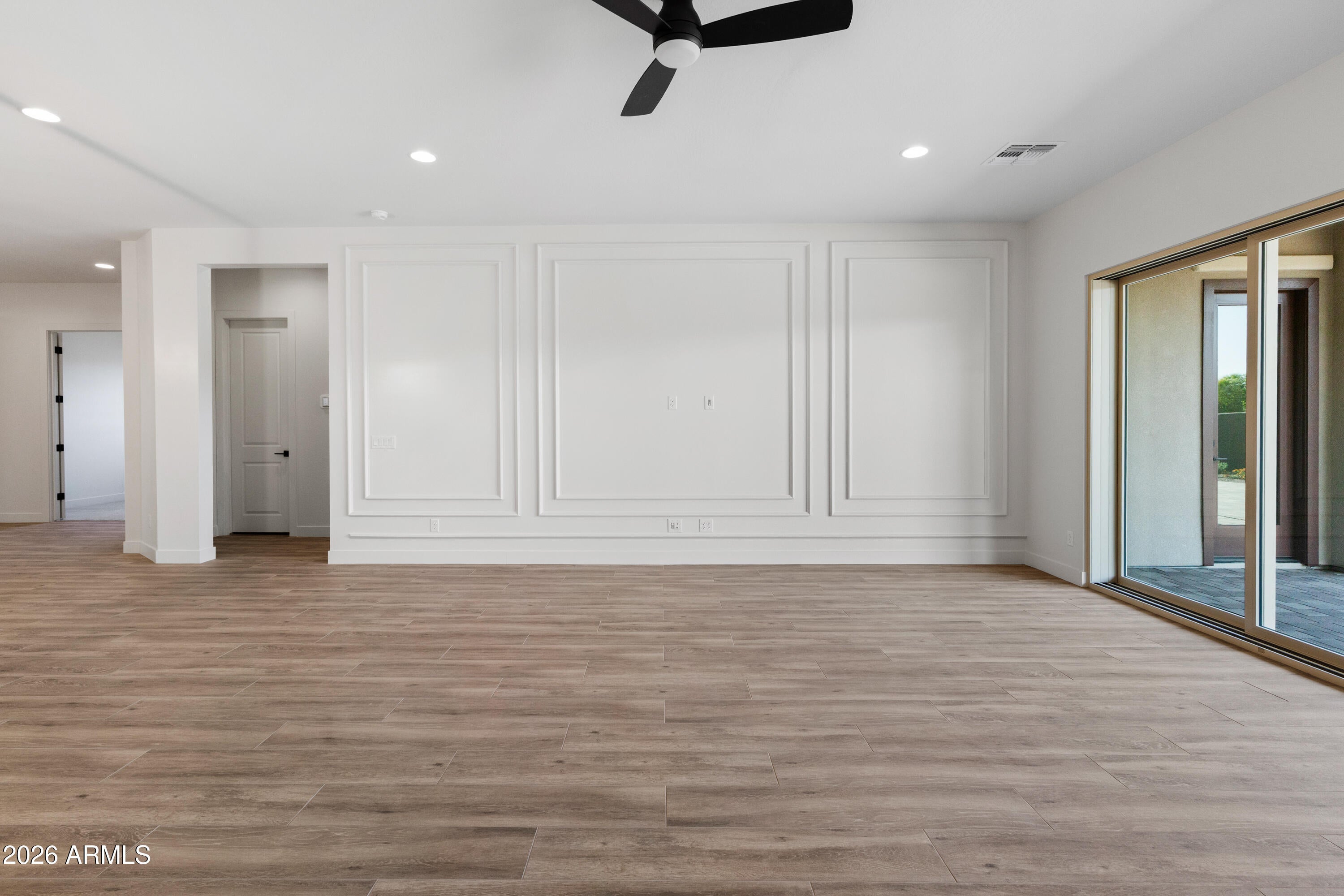 Peoria, Arizona, 85381, United States, 3 Bedrooms Bedrooms, ,3 BathroomsBathrooms,Residential,Active,2051976