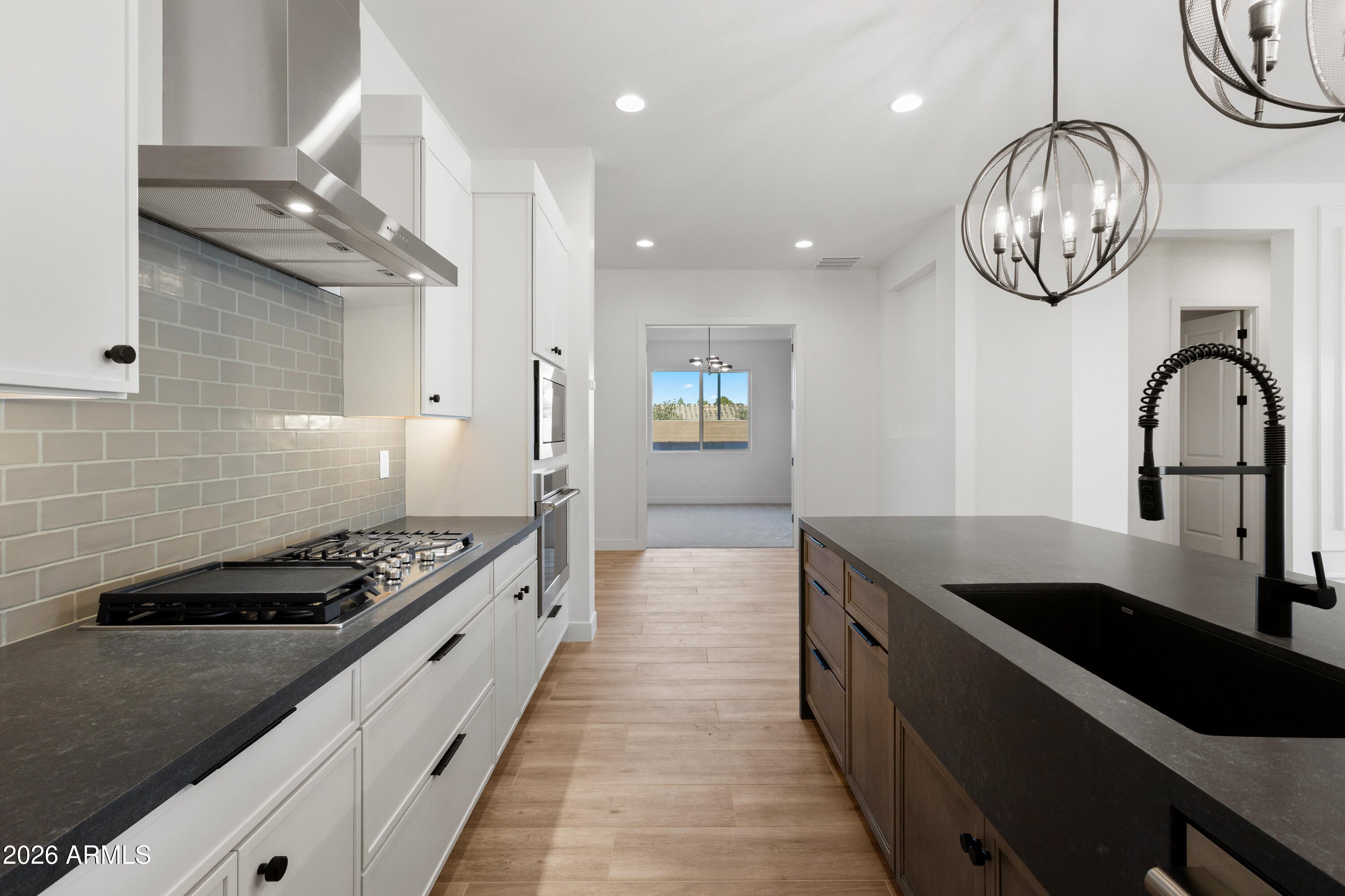 Peoria, Arizona, 85381, United States, 3 Bedrooms Bedrooms, ,3 BathroomsBathrooms,Residential,Active,2051976