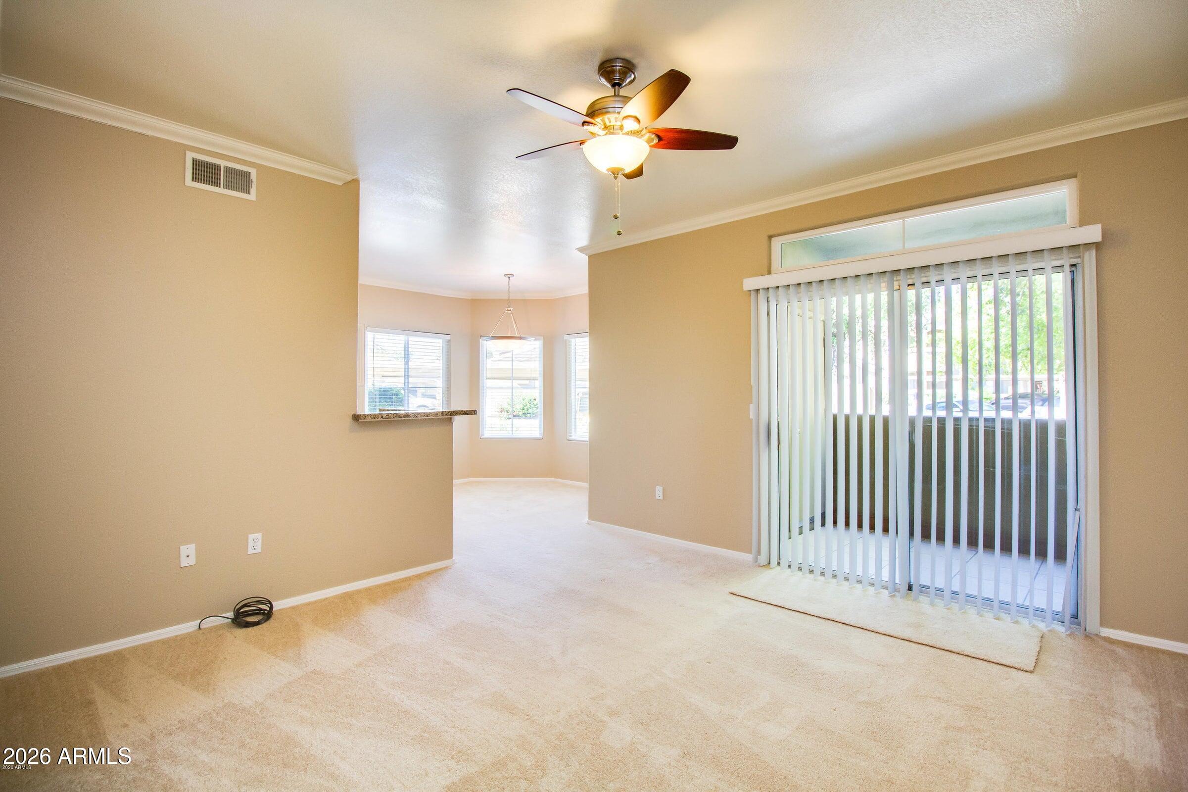 5335 E SHEA Boulevard 1051