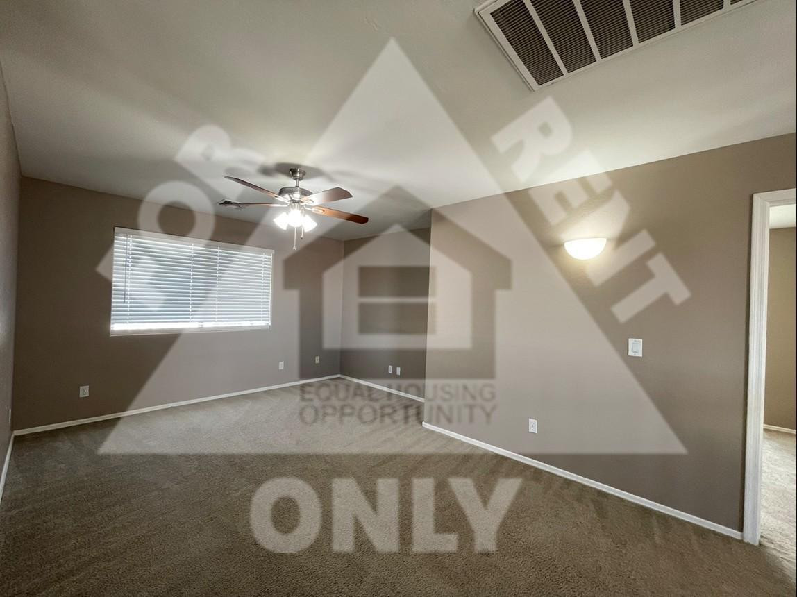 2424 W SAINT KATERI Drive