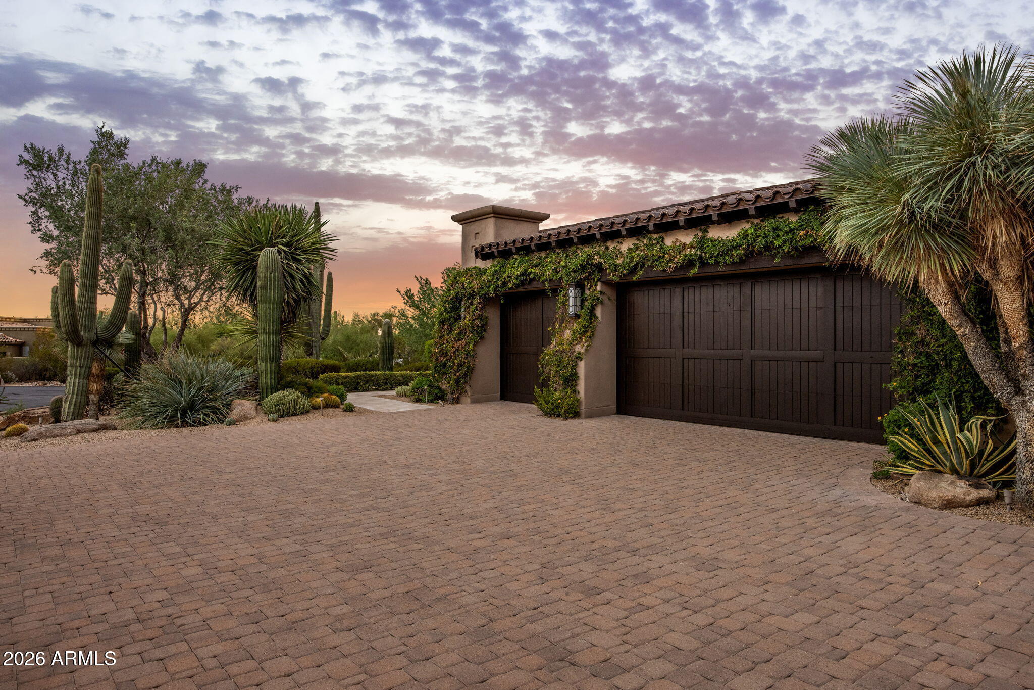 10040 E HAPPY VALLEY Road 247