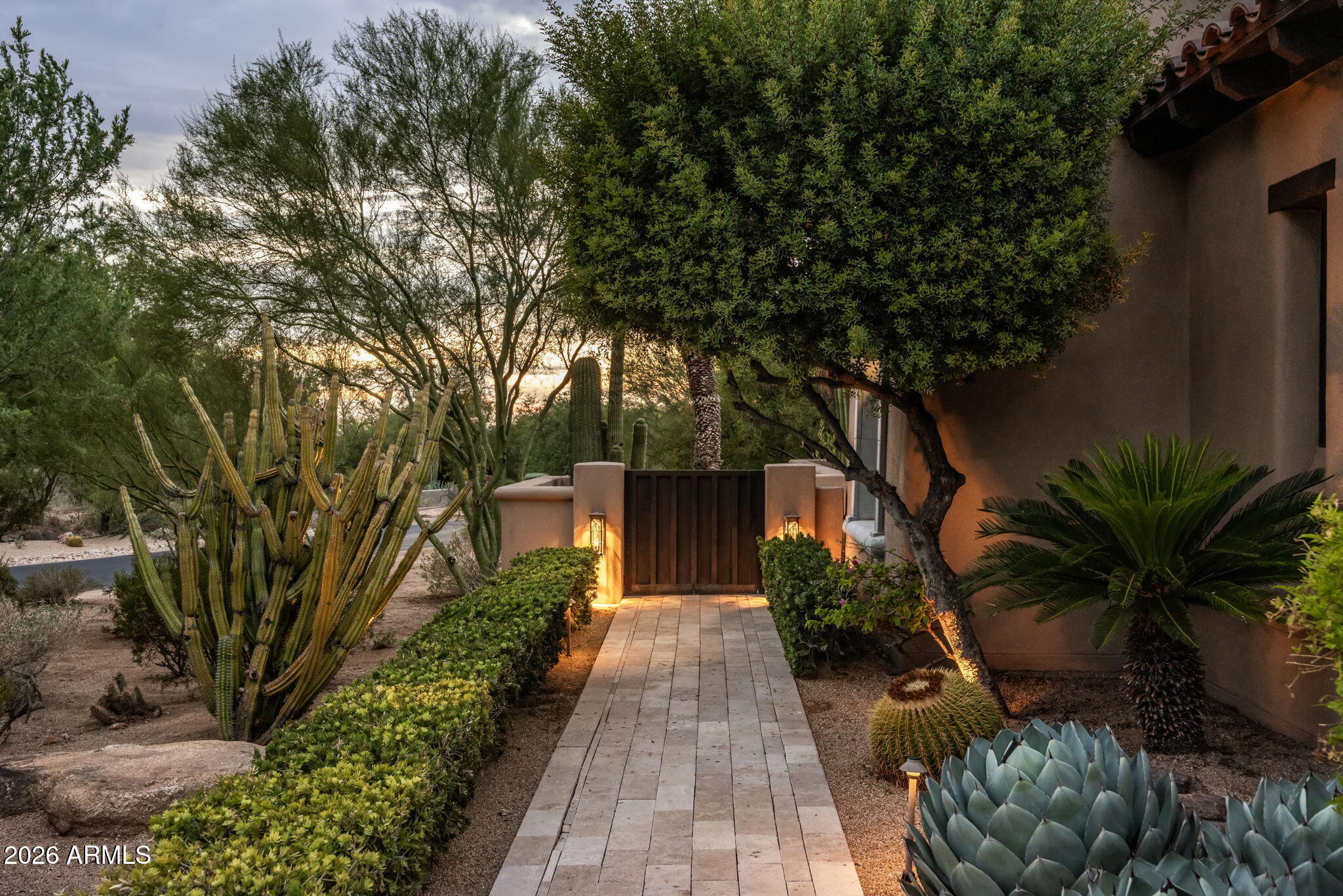 10040 E HAPPY VALLEY Road 247