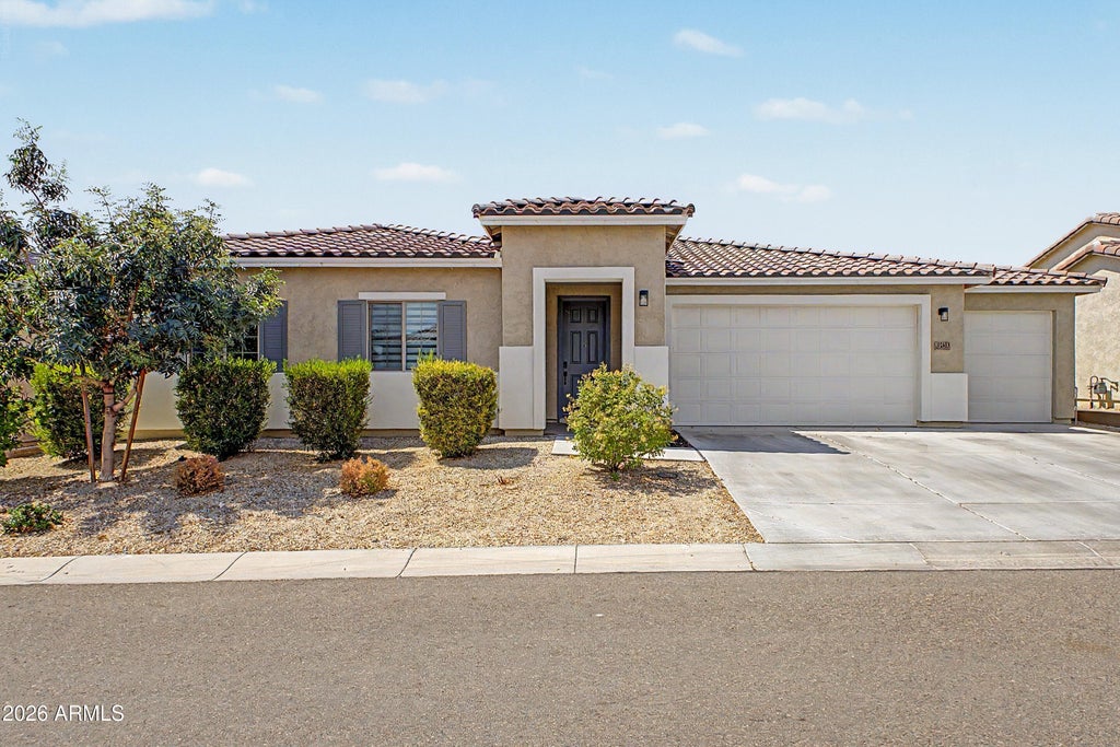 Photo of 12603 W Citrus Way, Litchfield Park, AZ 85340 (MLS # 7047467)
