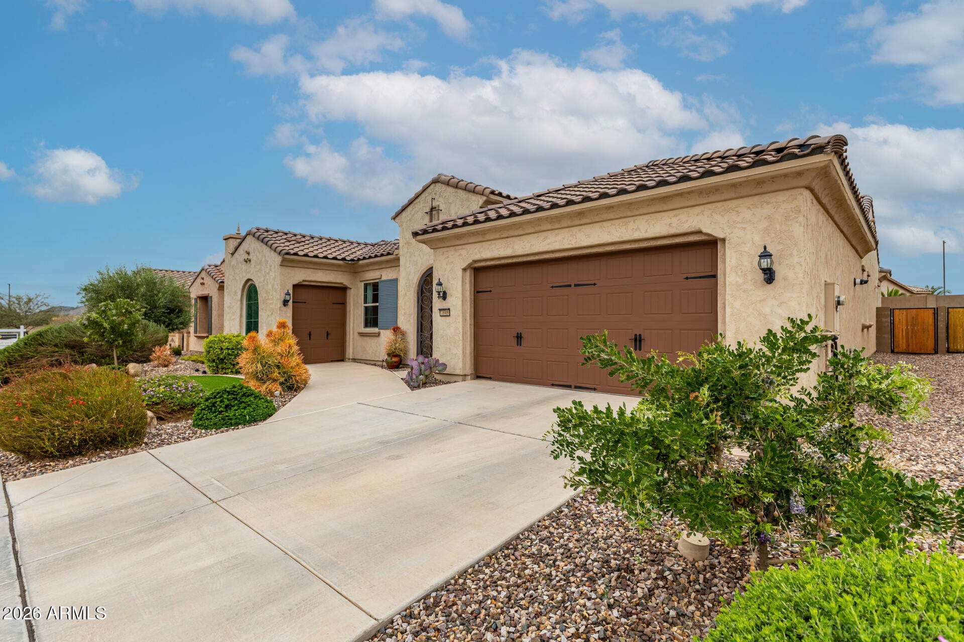 7848 W WILLOW Way