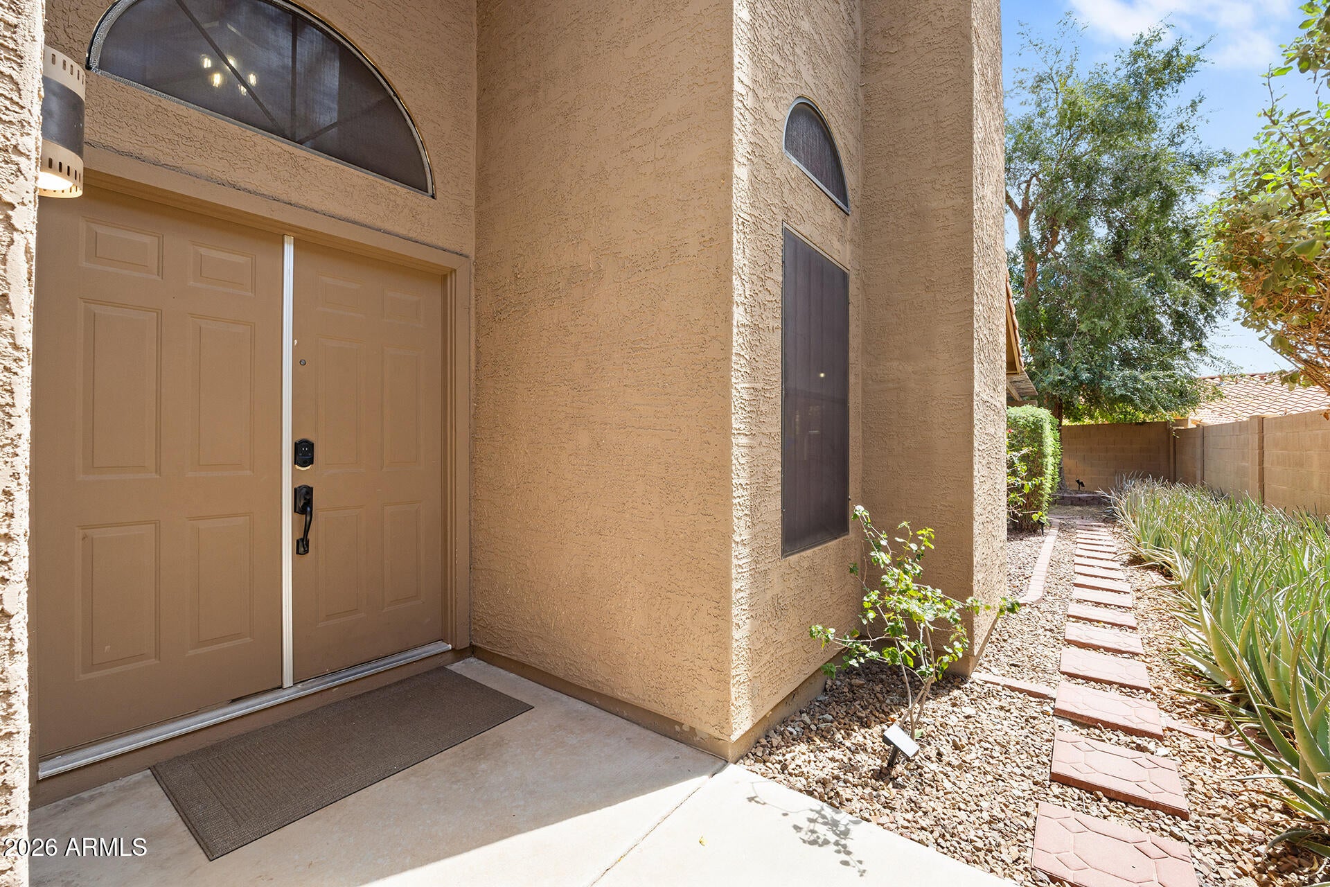 10359 E DAVENPORT Drive