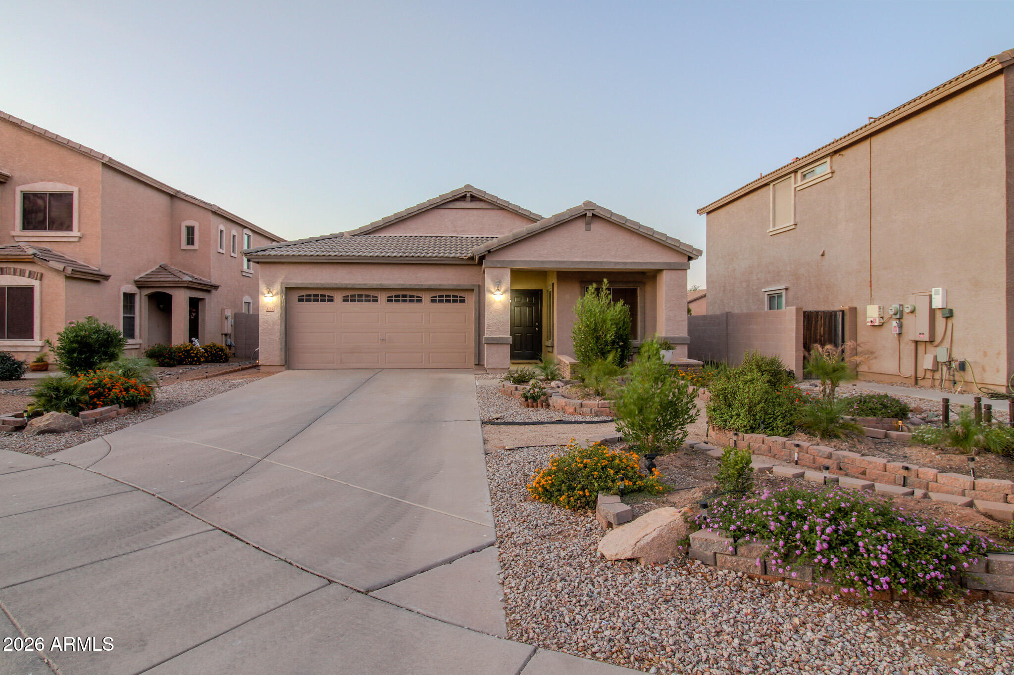 1294 W GREEN TREE Drive