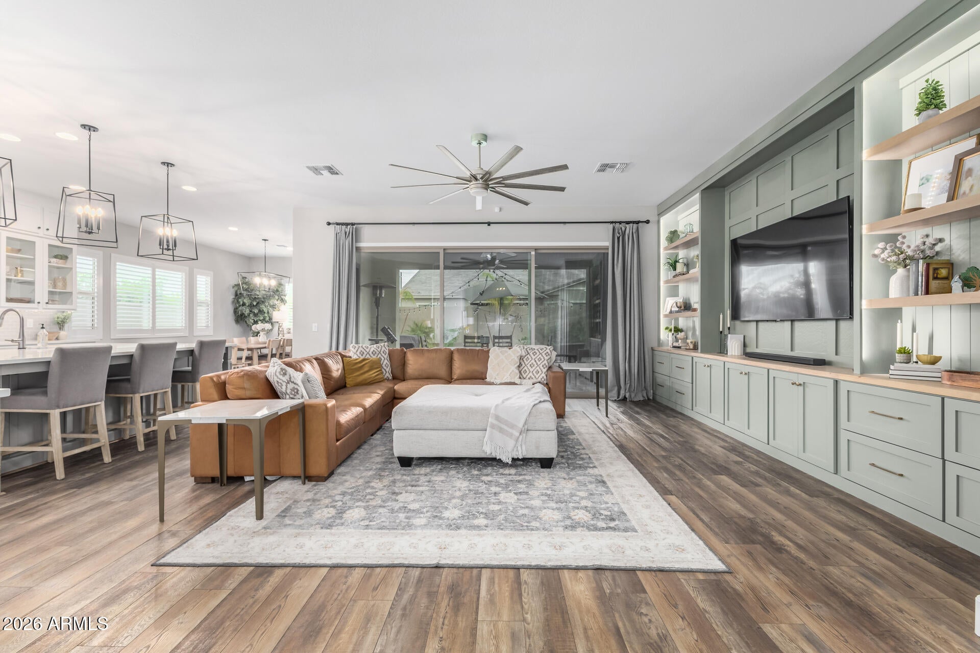 9749 E RIPPLE Drive