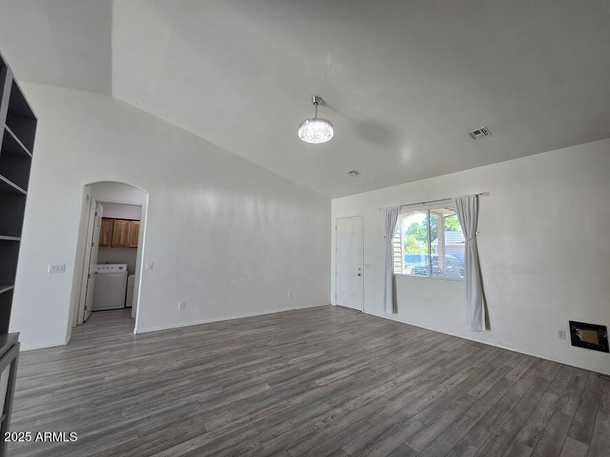 420 N WASHINGTON --