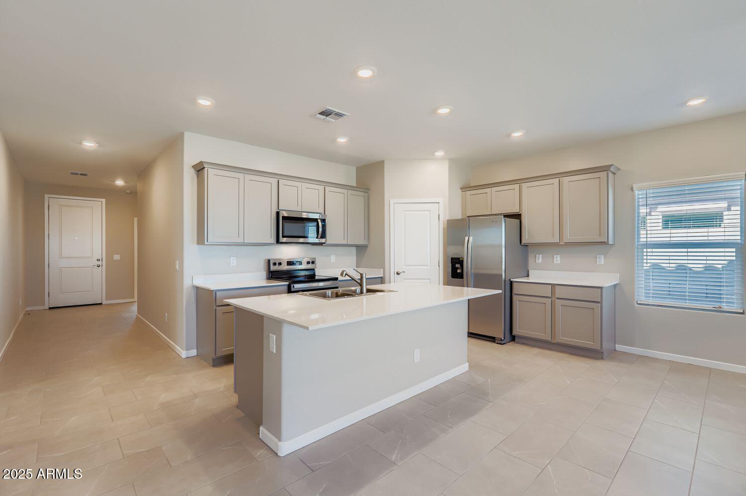 36844 W Santa Maria Street