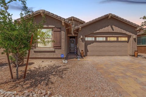 4136 W PALACE STATION Road New River AZ 85087