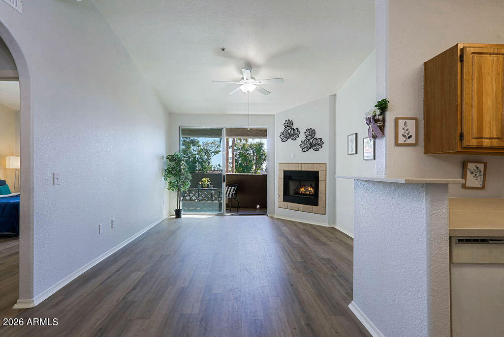 2929 W YORKSHIRE Drive 2101