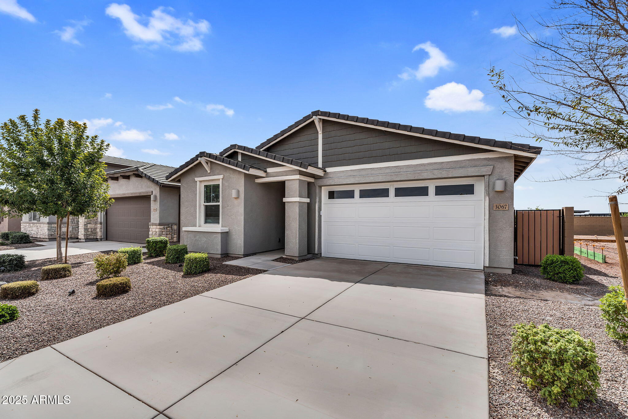 3067 E BARREL RACE Road