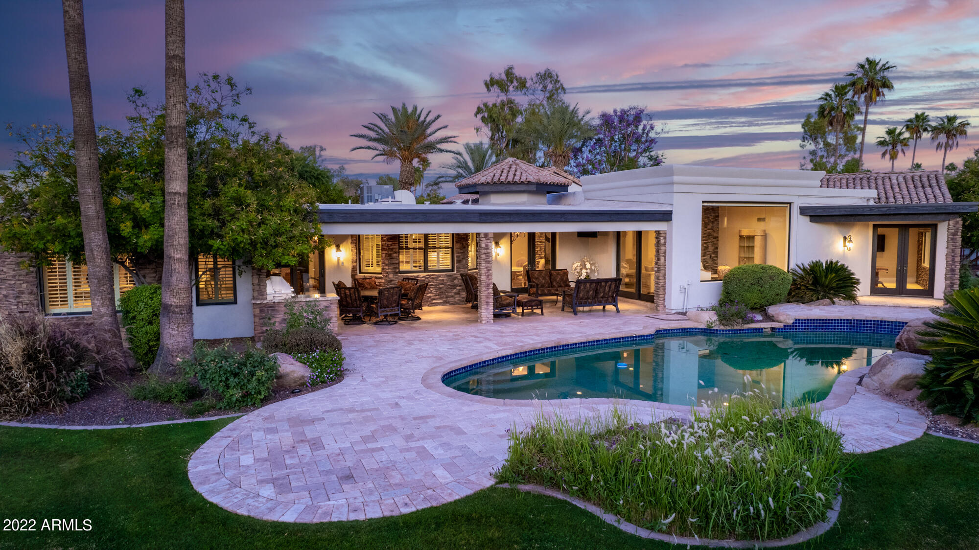 PALO VIENTO 1 - Residential