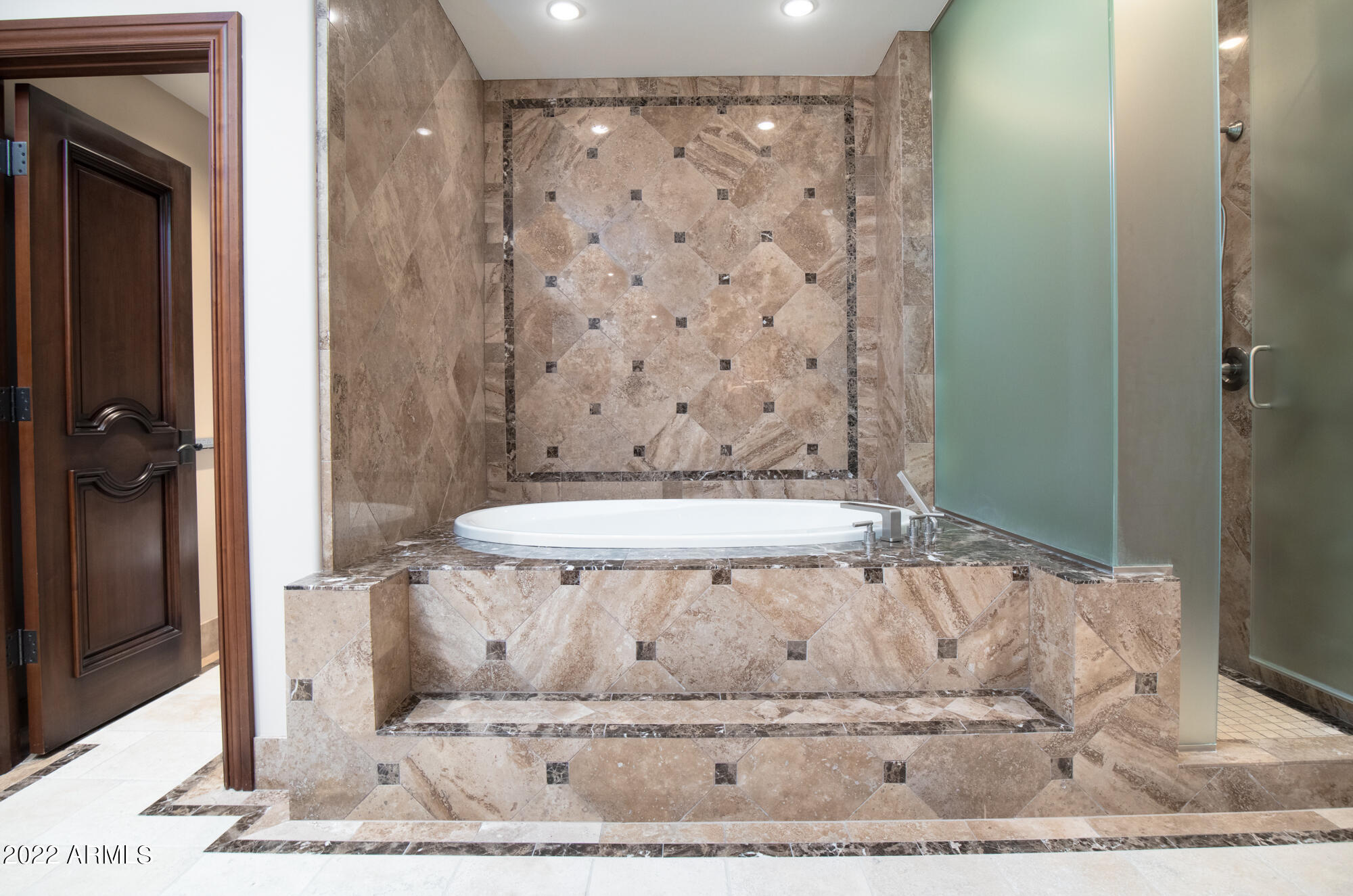 PALO VIENTO 1 - Residential