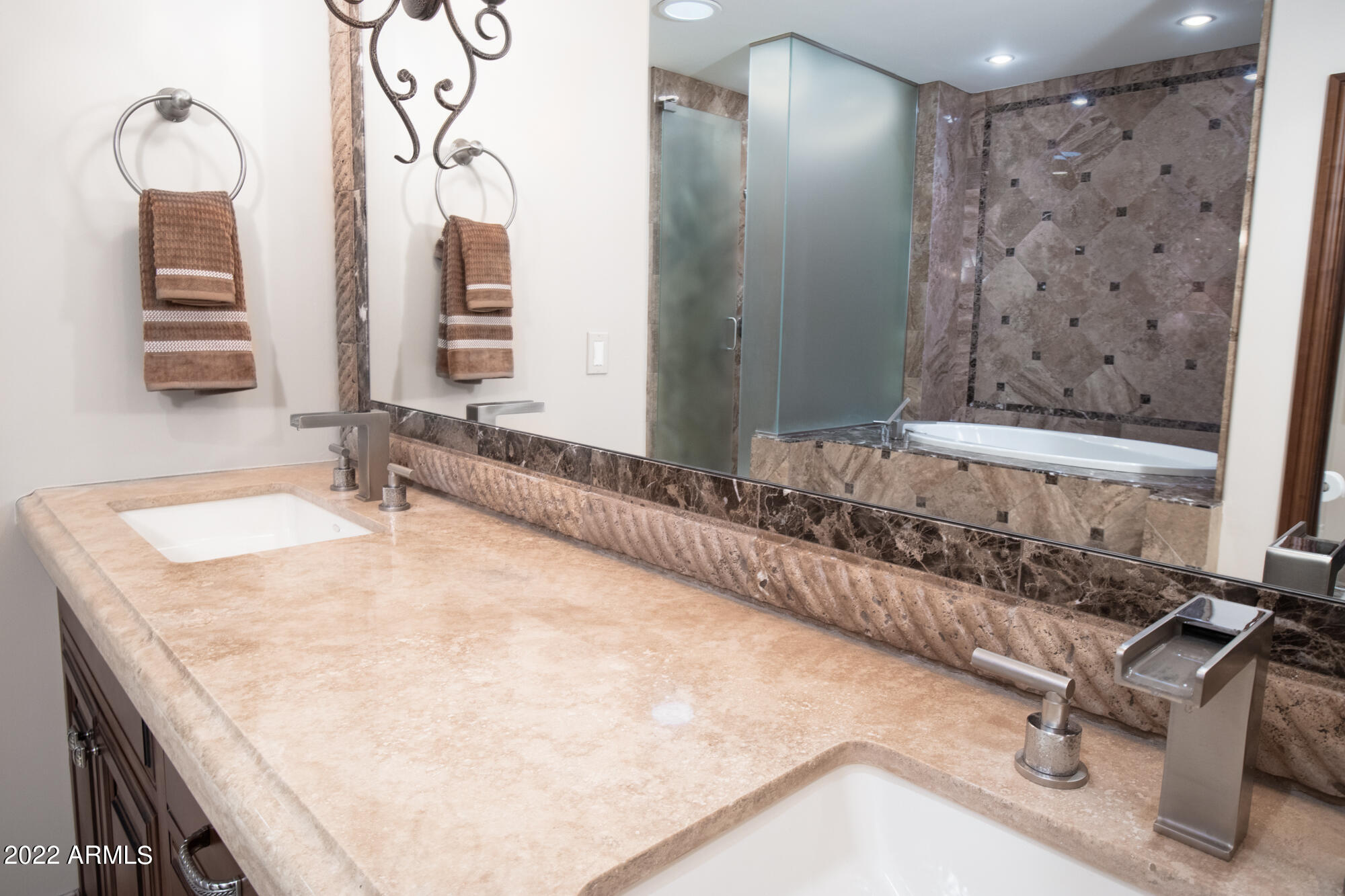PALO VIENTO 1 - Residential
