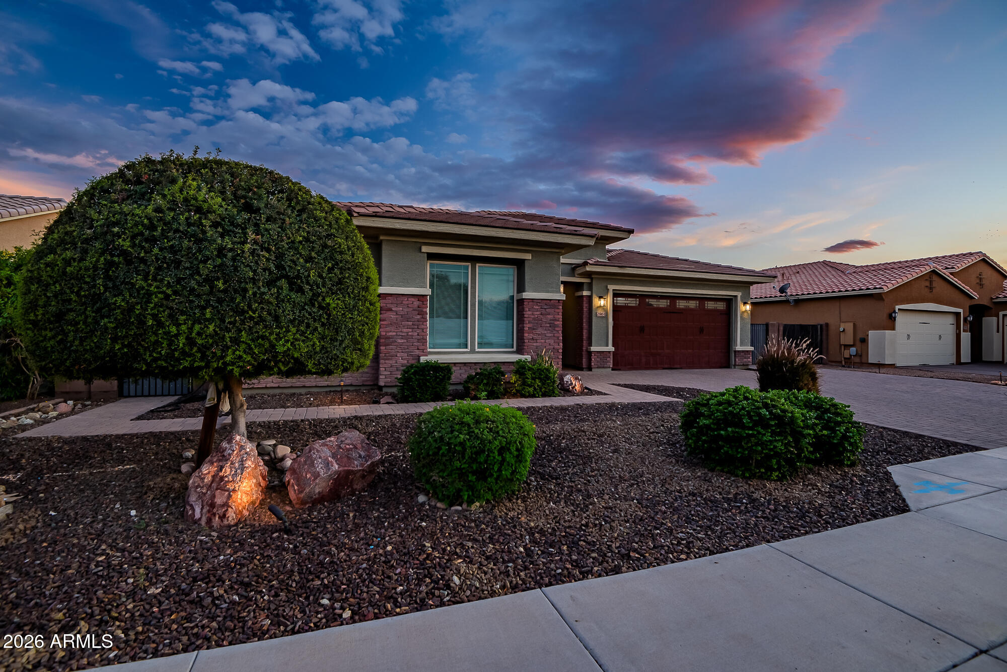 2961 E PRESTON Street