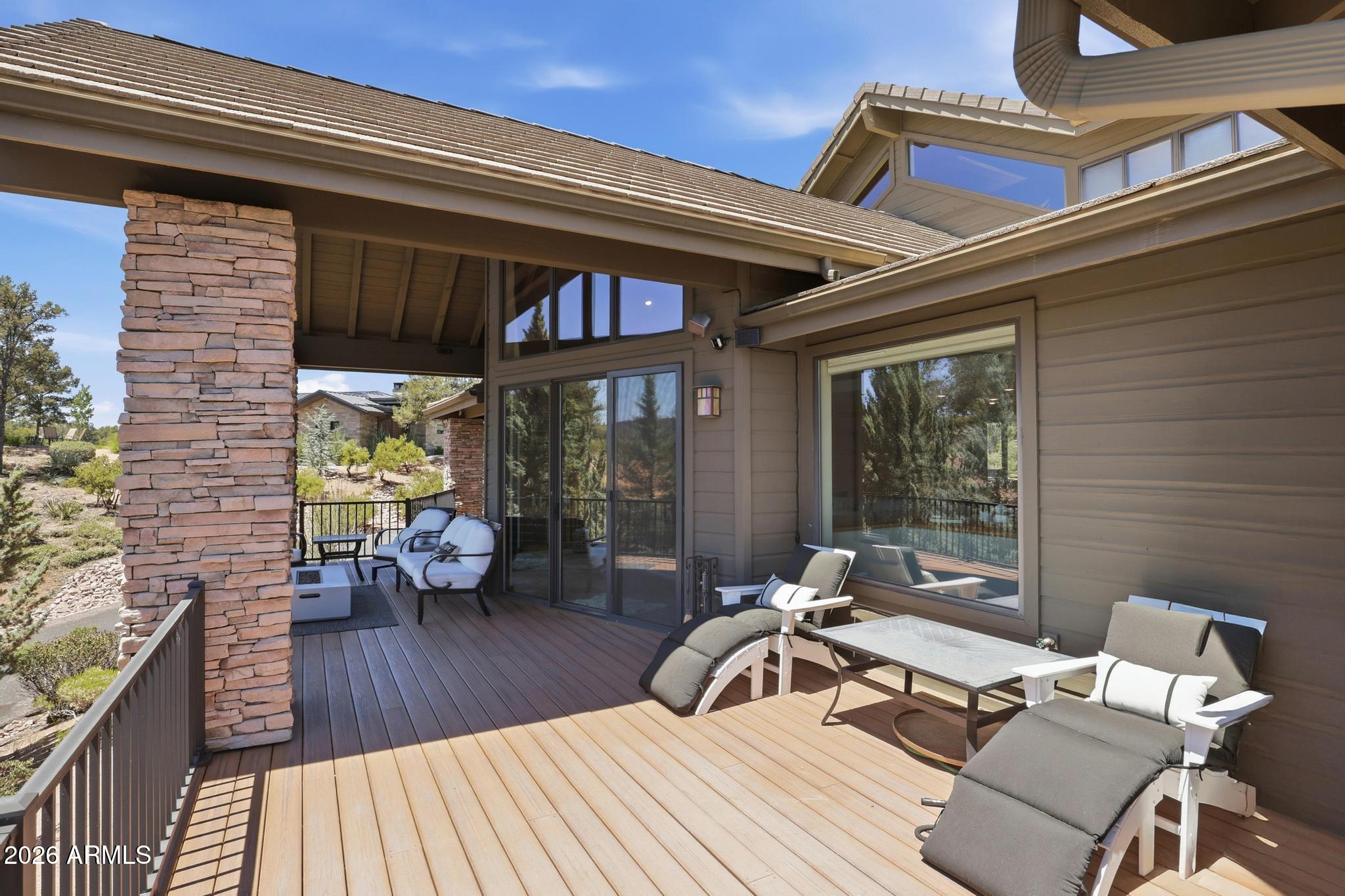 RIM GOLF CLUB PHASE 1 - Residential