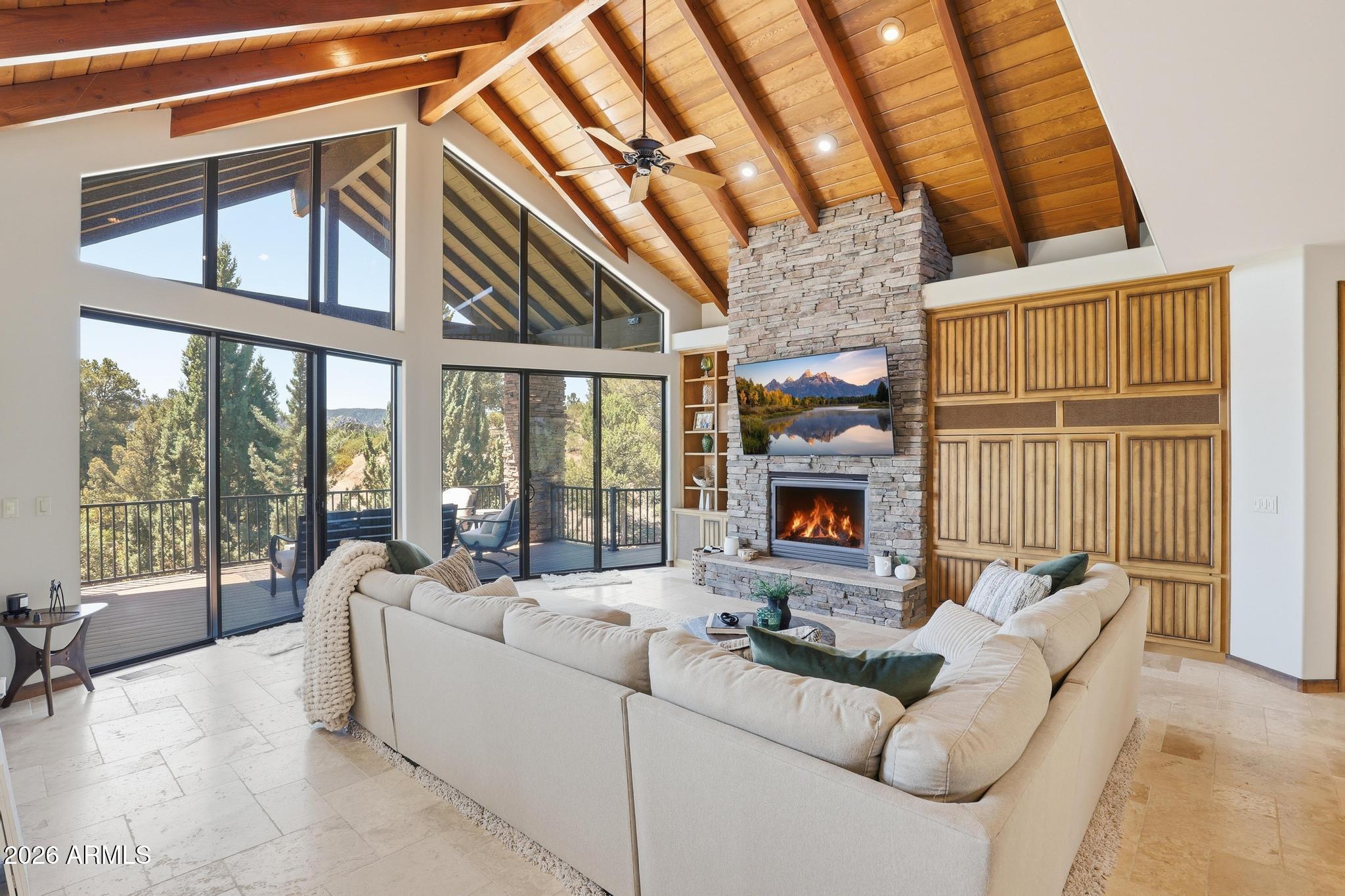 RIM GOLF CLUB PHASE 1 - Residential