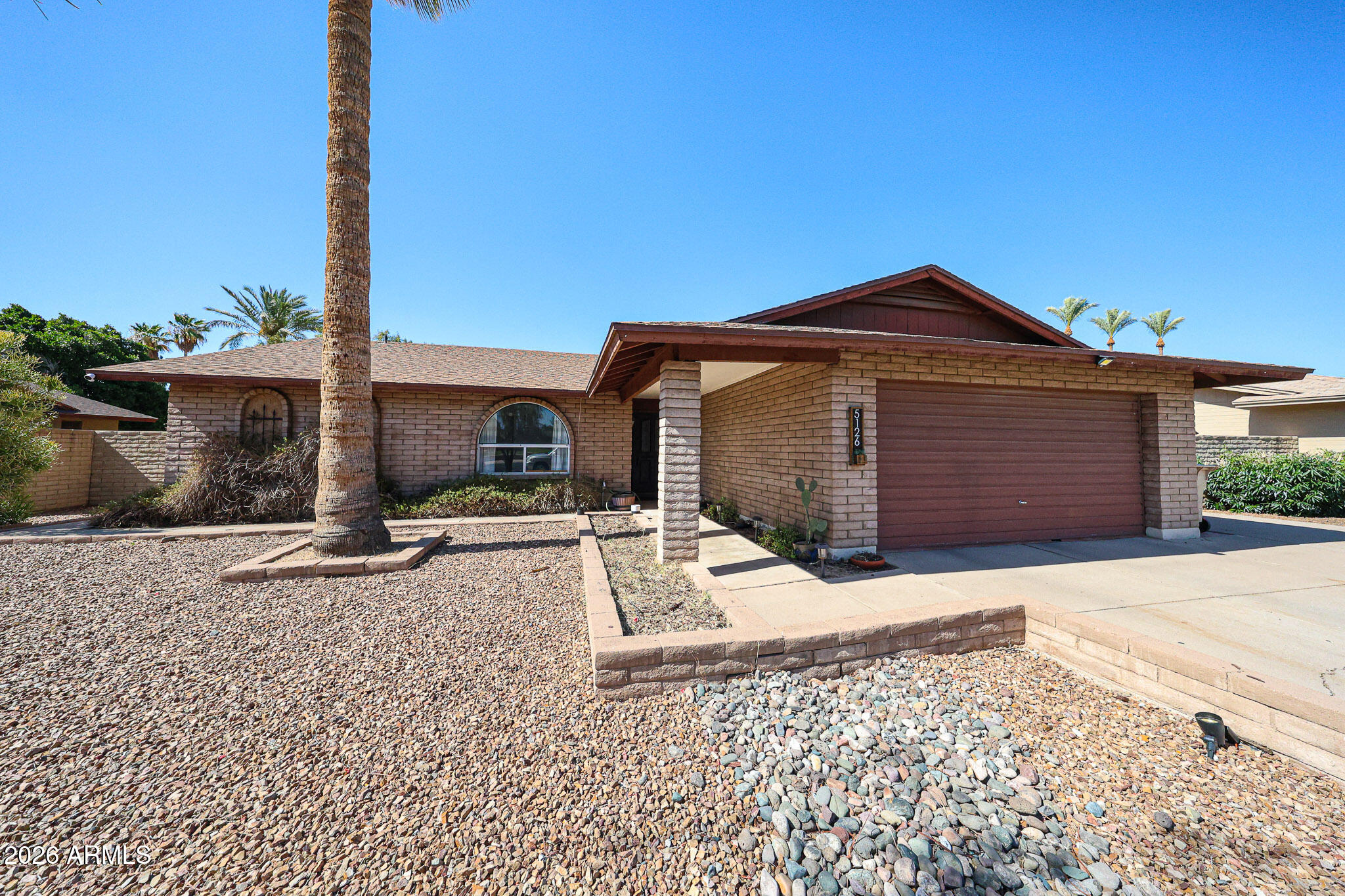 5126 W MERCER Lane