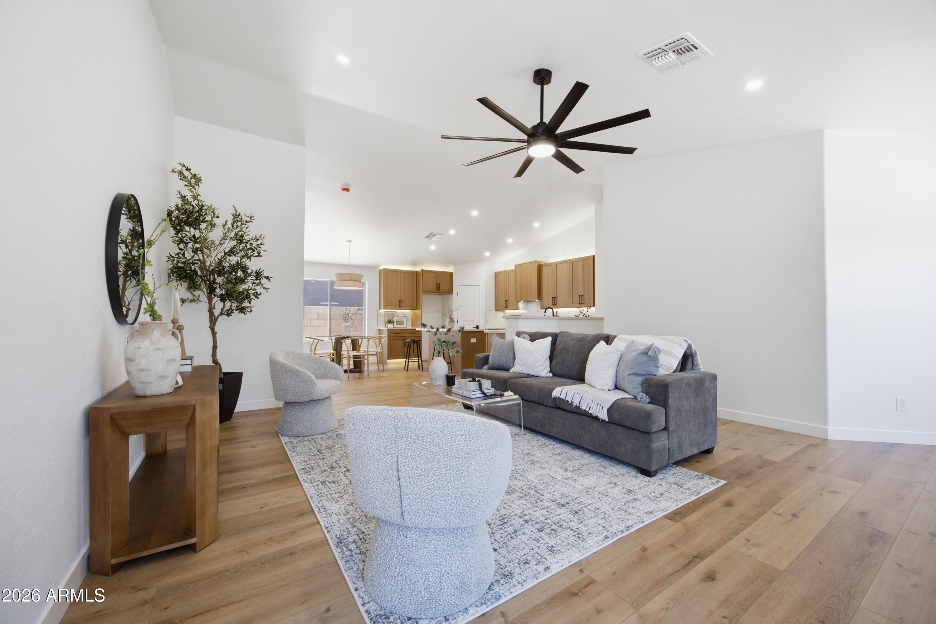 3020 E COLONIAL Place