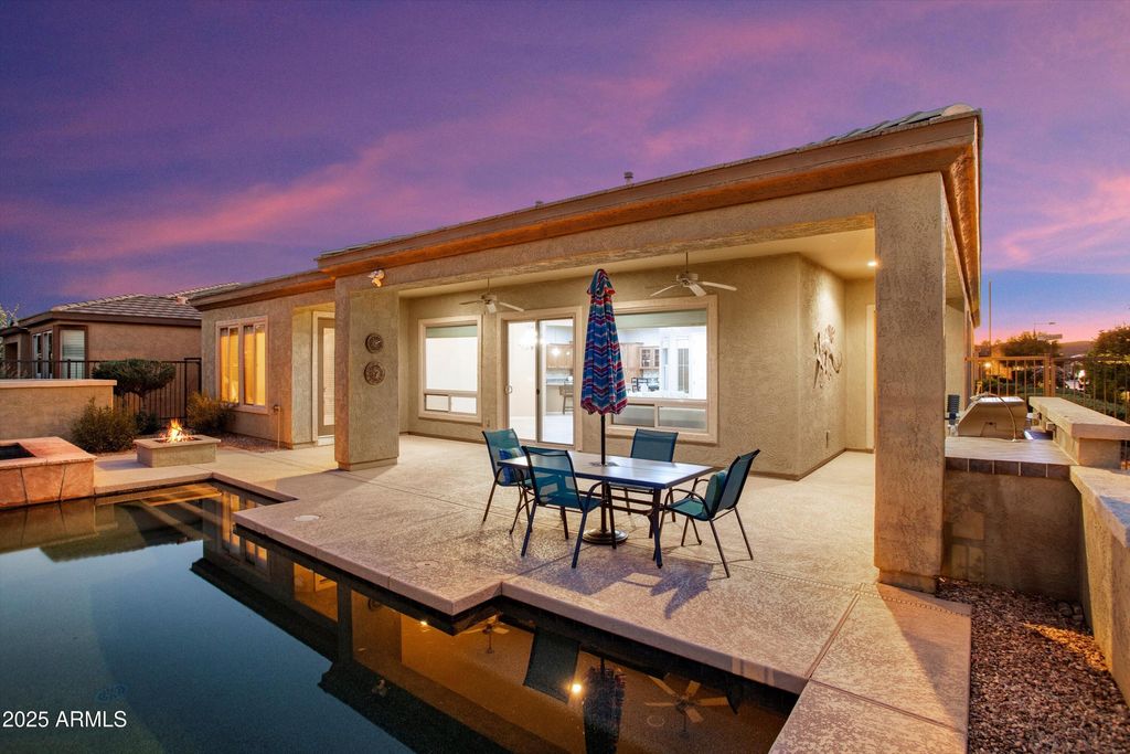 Photo of 26747 N 127th Drive, Peoria, AZ 85383 (MLS # 6929313)