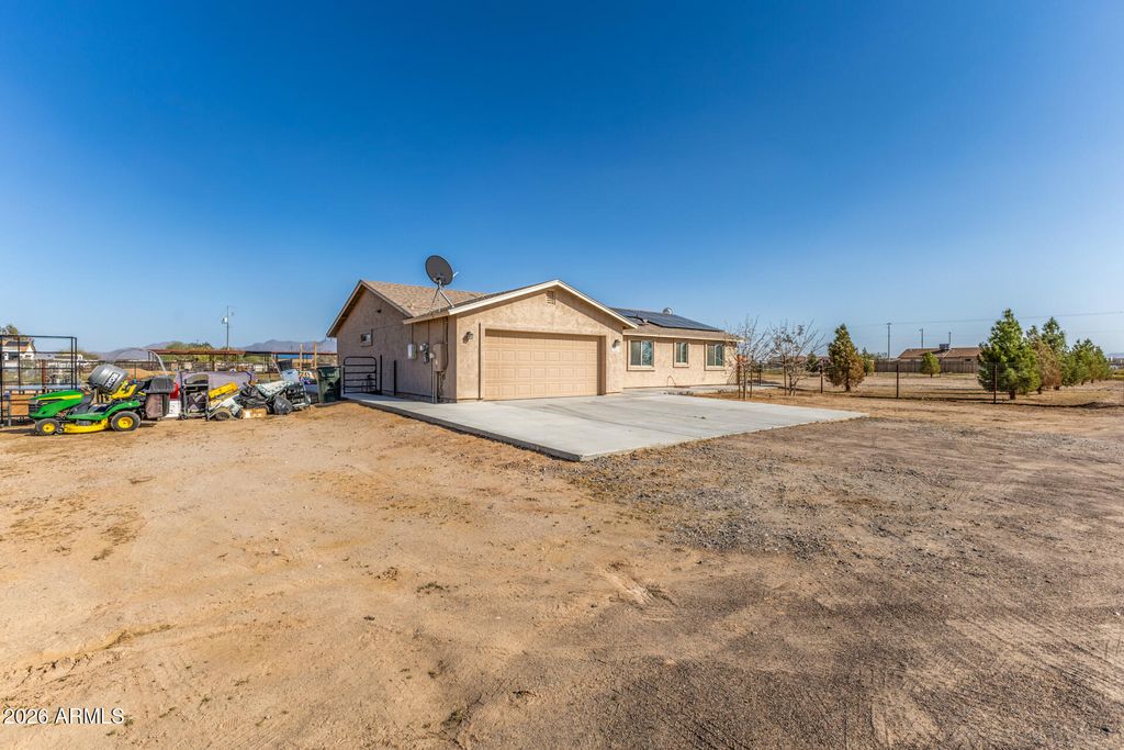 Photo of 13015 S 210th Drive, Buckeye, AZ 85326 (MLS # 6997123)