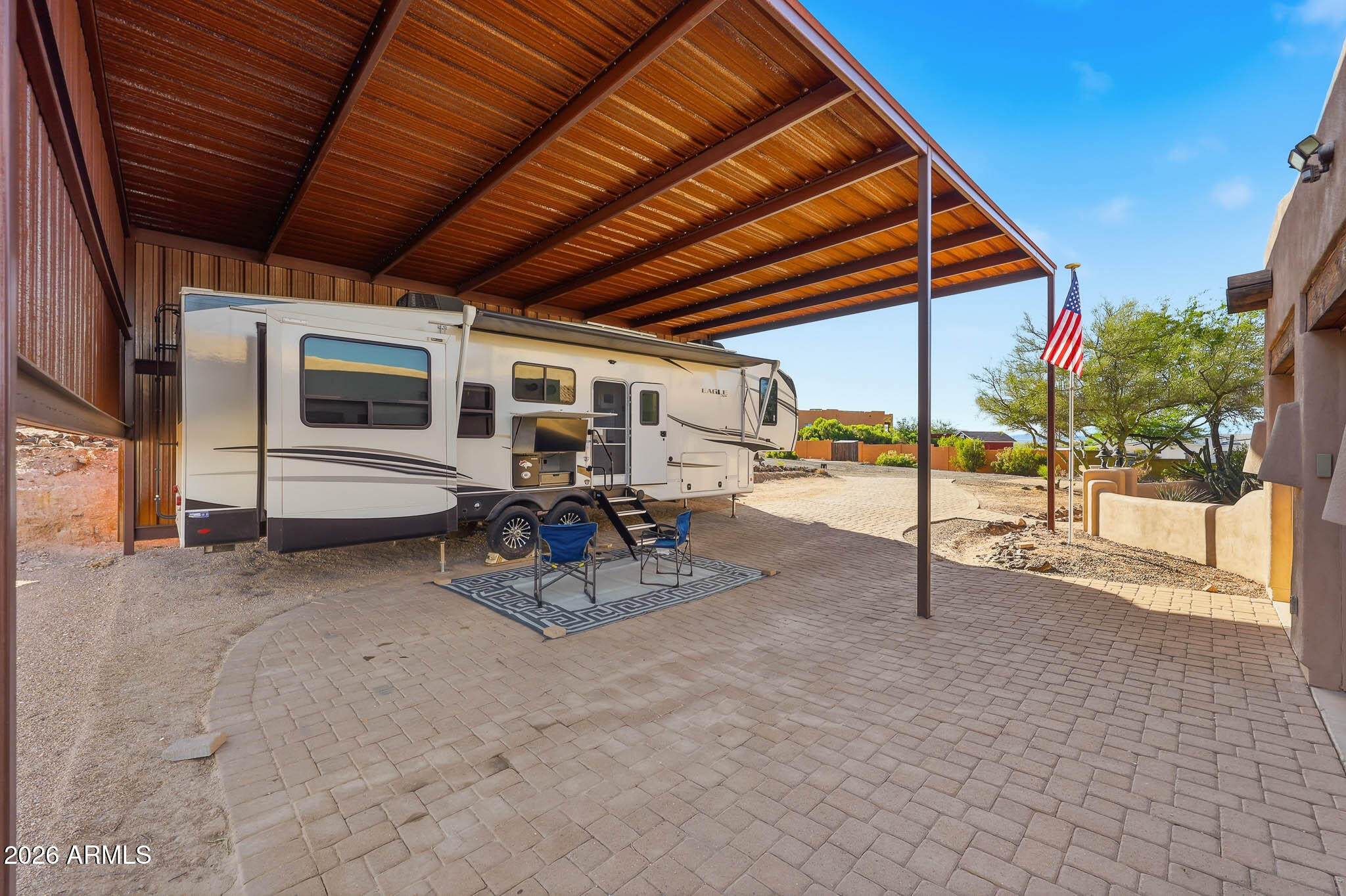 3211 W HORIZON Drive