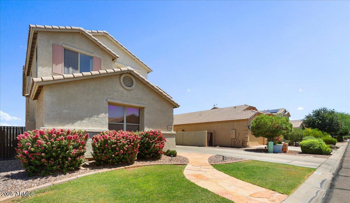 Homes 3 3126 E SILVERSMITH Trail