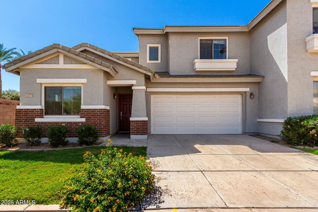 Photo of 1079 E Iris Drive, Chandler, AZ 85286 (MLS # 6910598)