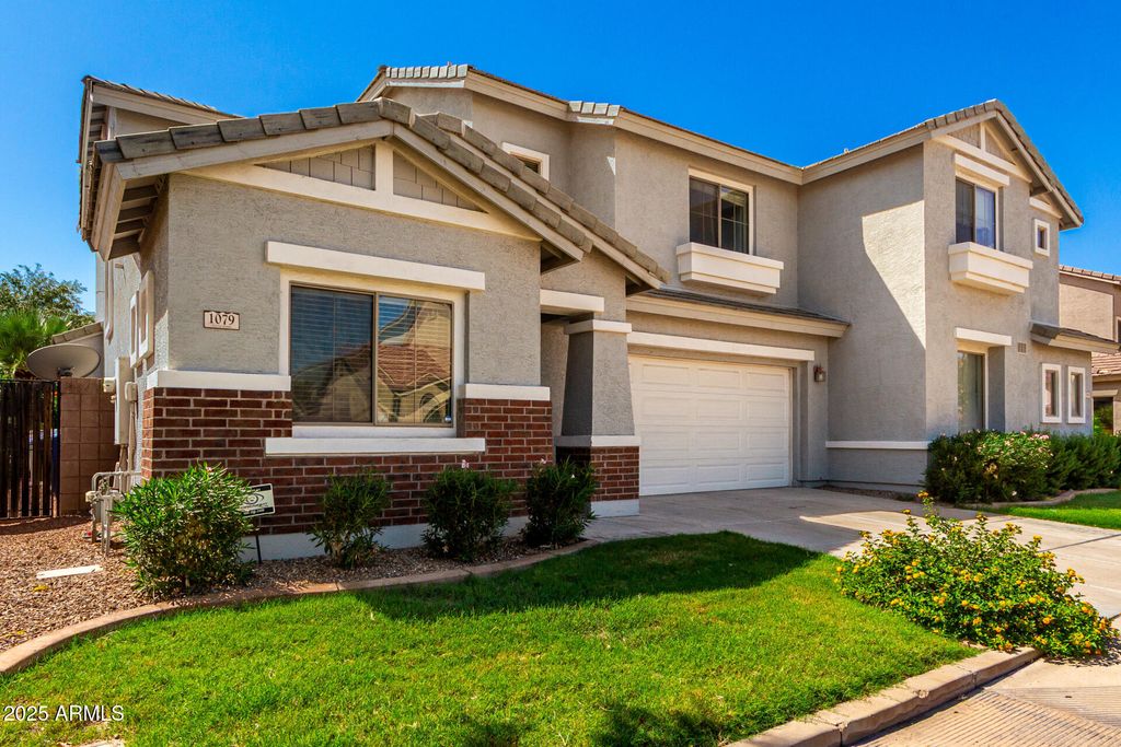 Photo of 1079 E Iris Drive, Chandler, AZ 85286 (MLS # 6910598)