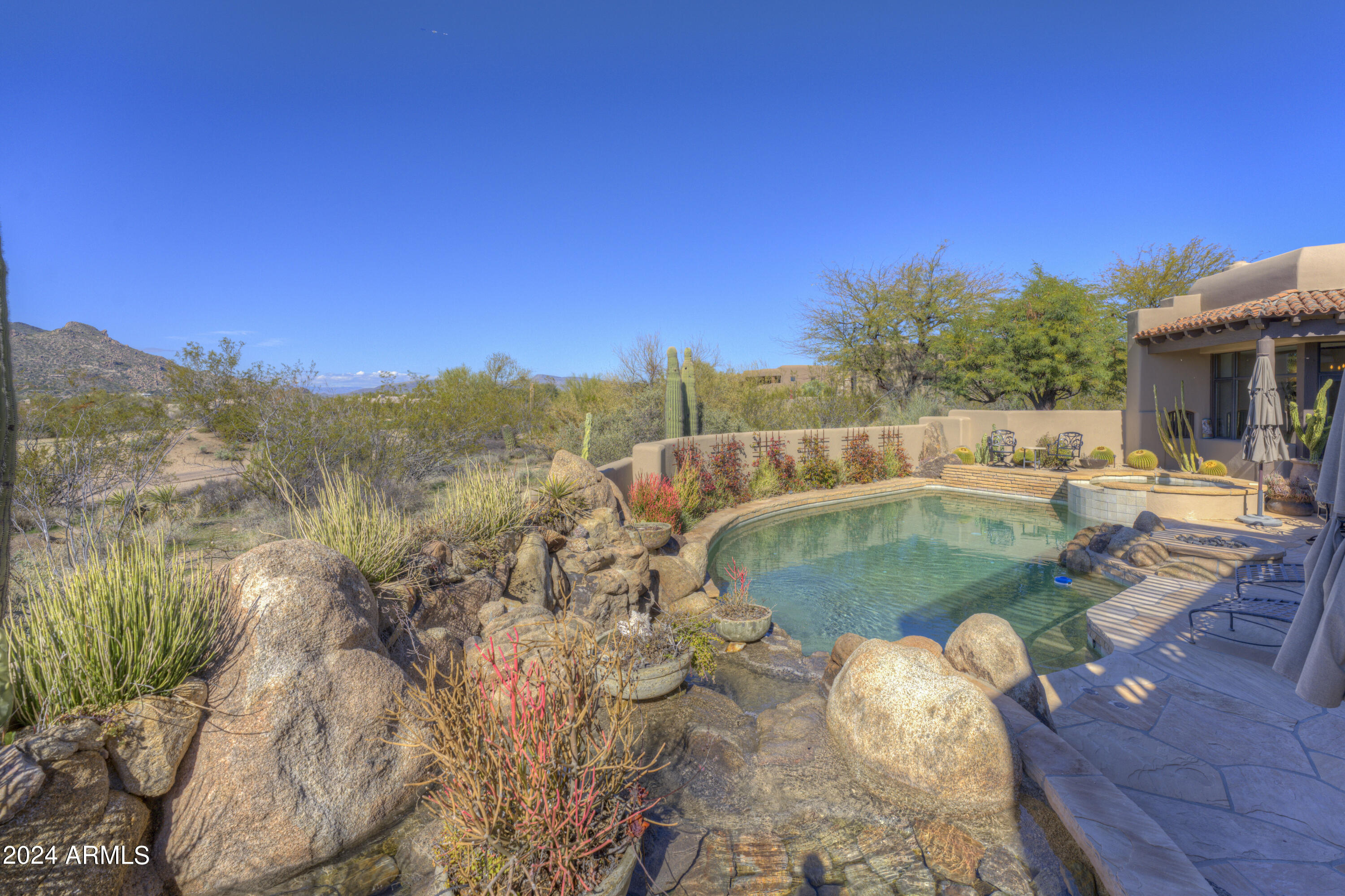THE BOULDERS - Residential