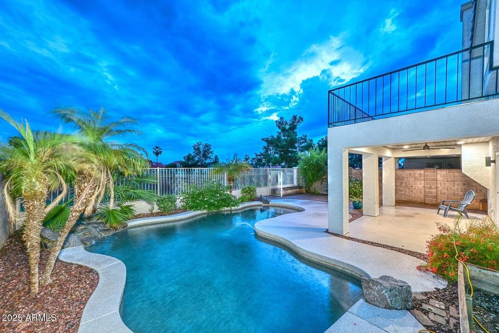 Photo of 7535 W Kimberly Way, Glendale, AZ 85308 (MLS # 6931861)