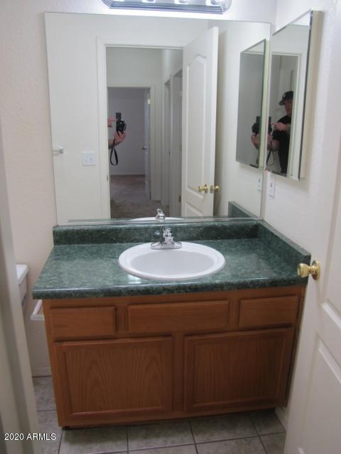 LONDON SQUARE UNIT 2 - Residential