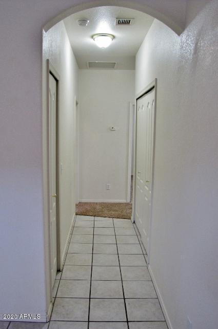 LONDON SQUARE UNIT 2 - Residential
