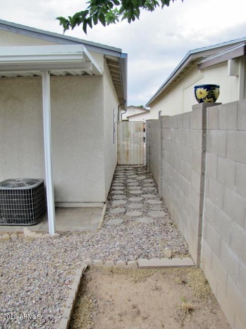 LONDON SQUARE UNIT 2 - Residential