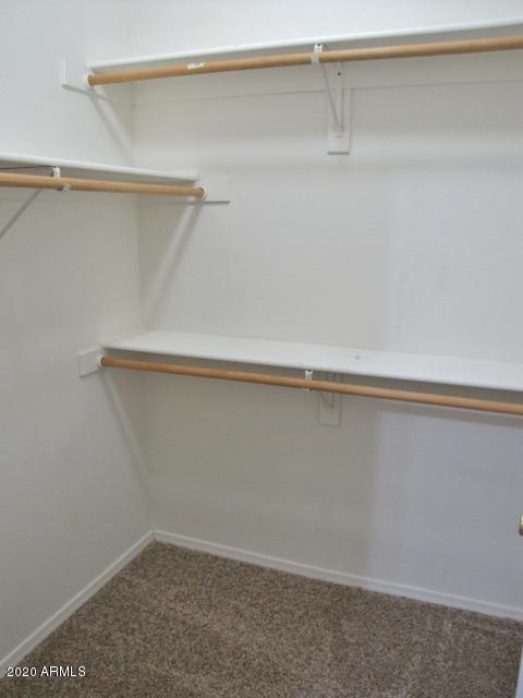 LONDON SQUARE UNIT 2 - Residential