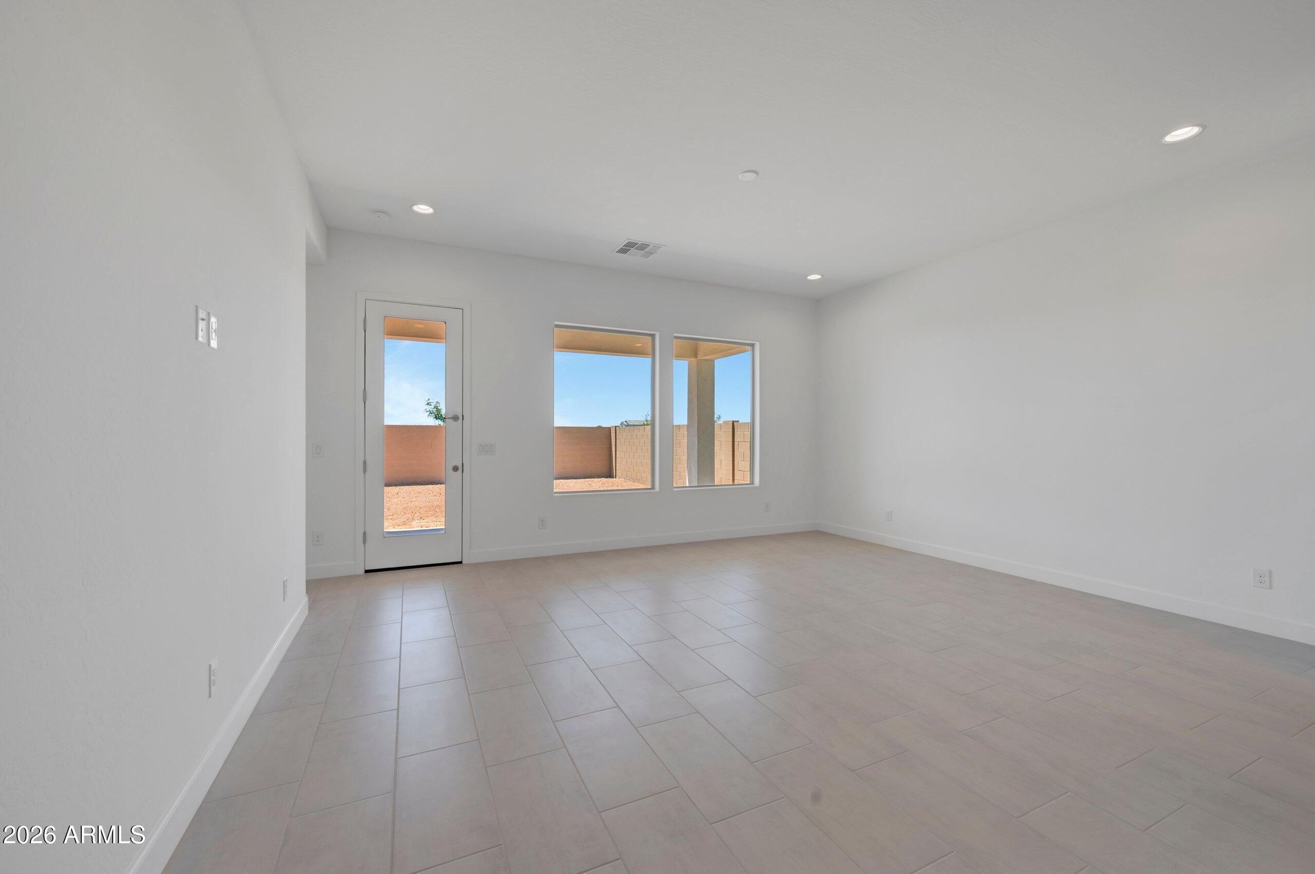 36292 N GRAPEVINE Drive