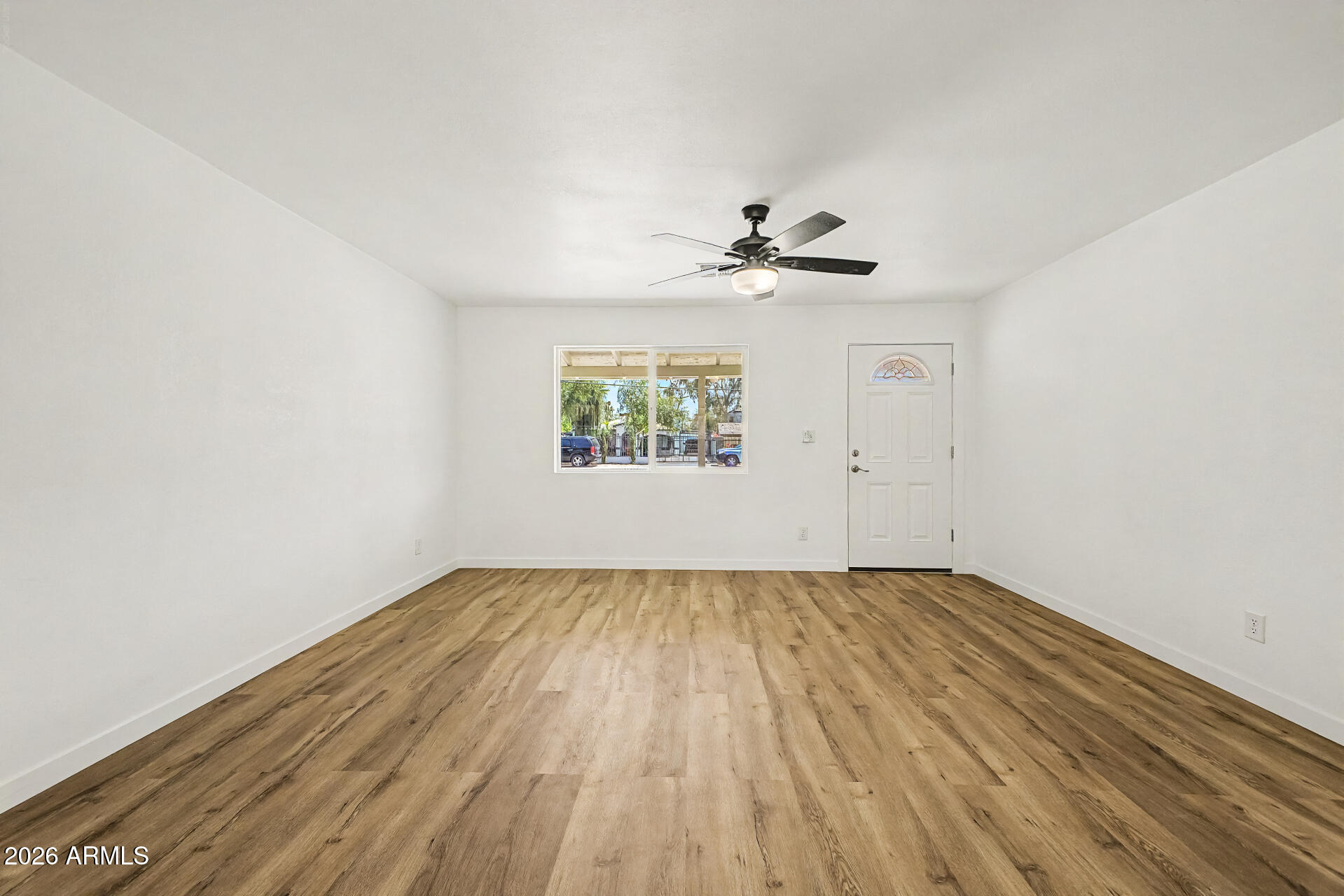 234 W 8TH Avenue