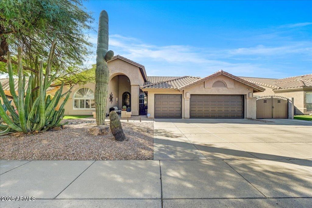 Photo of 23930 N 74th Place, Scottsdale, AZ 85255 (MLS # 6982396)