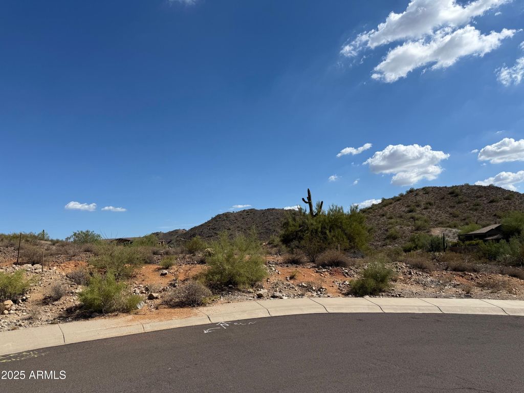Photo of 26802 N 90th Avenue #14, Peoria, AZ 85383 (MLS # 6915972)