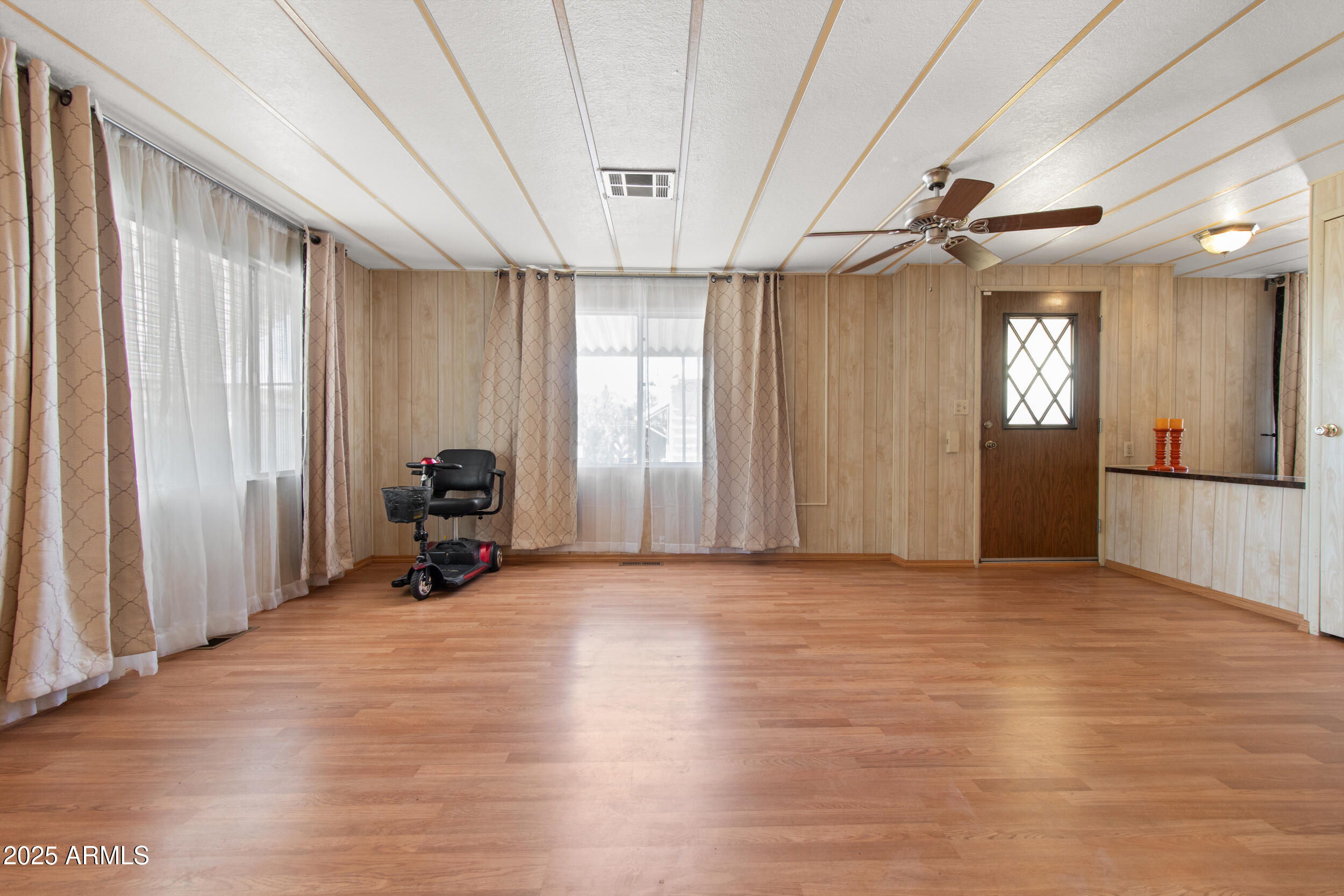 200 E KNOX Road 63
