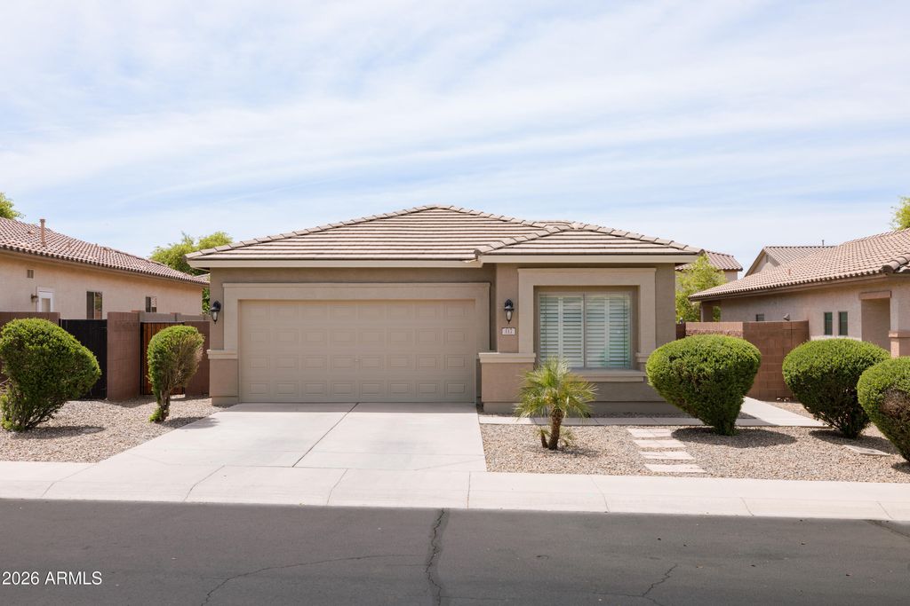 Photo of 117 W Reeves Avenue, San Tan Valley, AZ 85140 (MLS # 7019577)