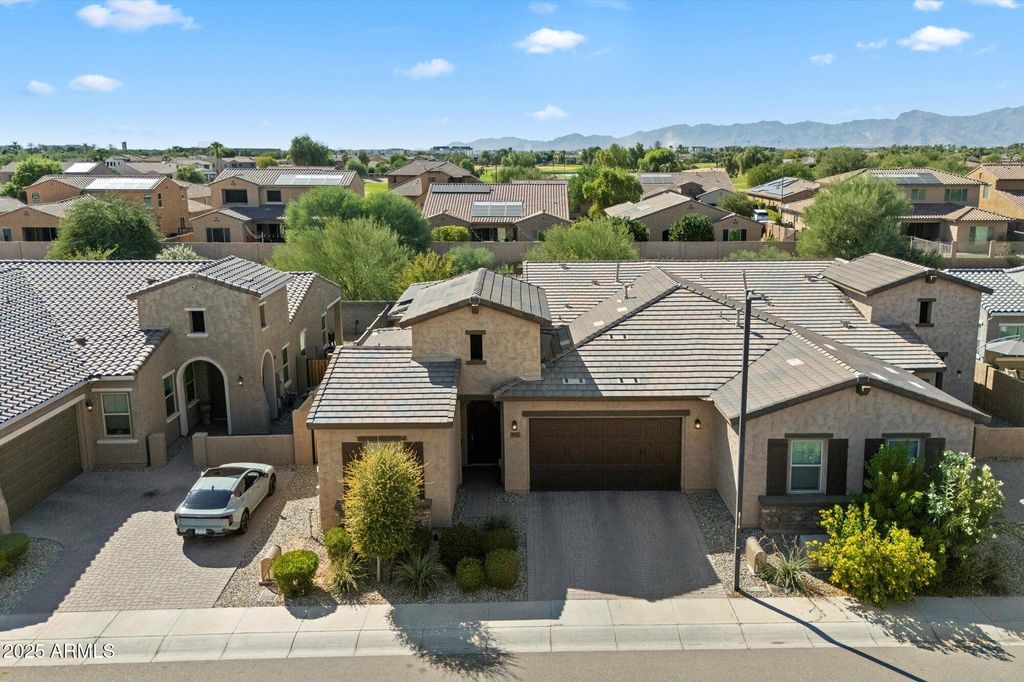 Photo of 1898 N 141st Avenue, Goodyear, AZ 85395 (MLS # 6924102)