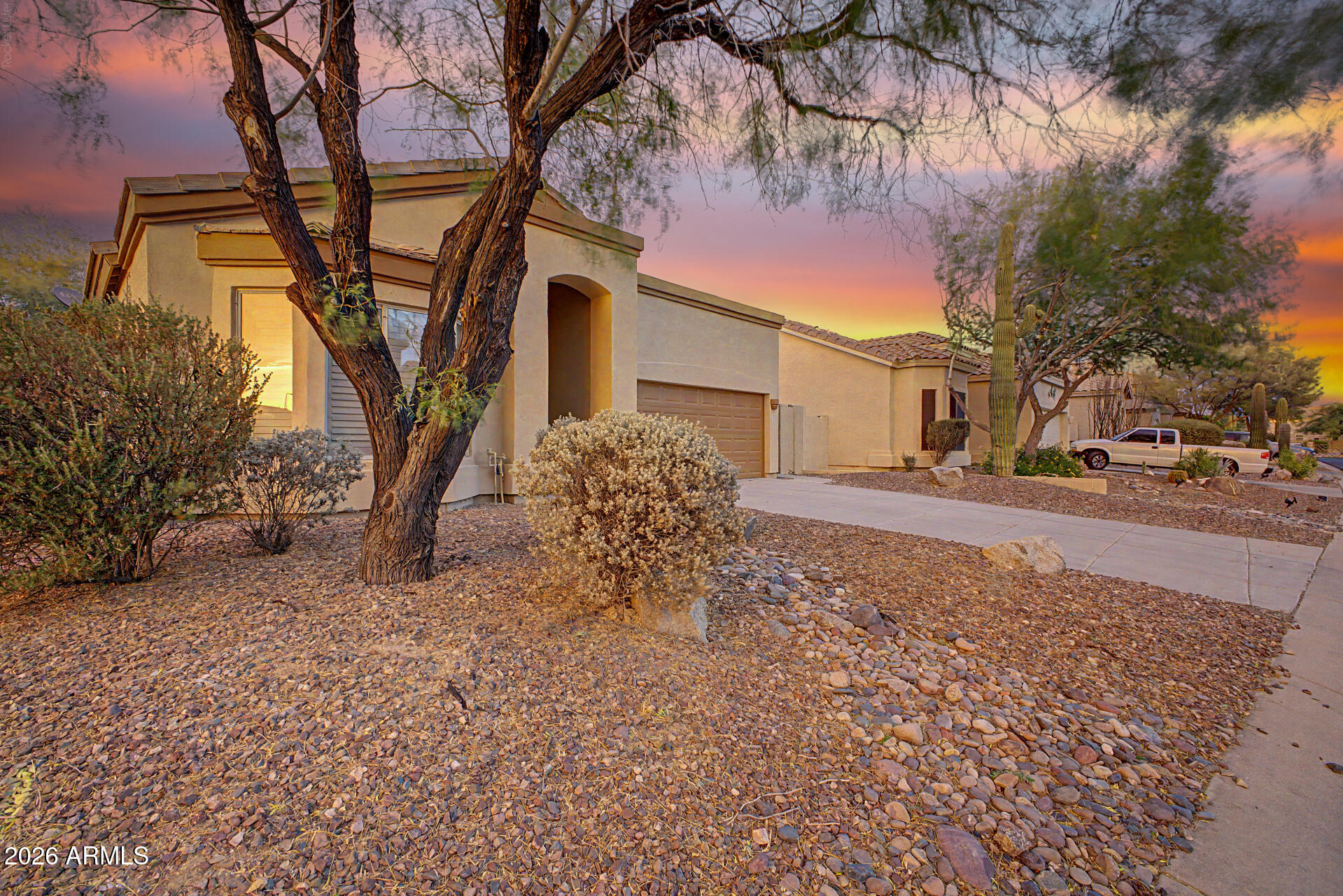 3055 N RED Mountain 174
