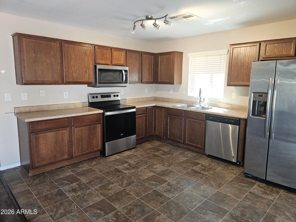 Photo of 17936 N Lettere Circle, Maricopa, AZ 85138 (MLS # 7048011)