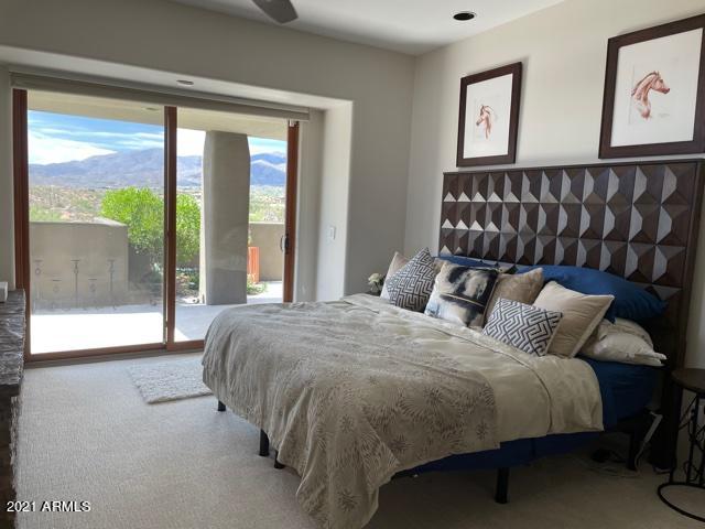 9915 E GRAYTHORN Drive