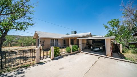 Single Family Residence in Globe AZ 309 SANTEE Street.jpg